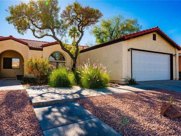6357 Formula Way , Las Vegas, NV 89146