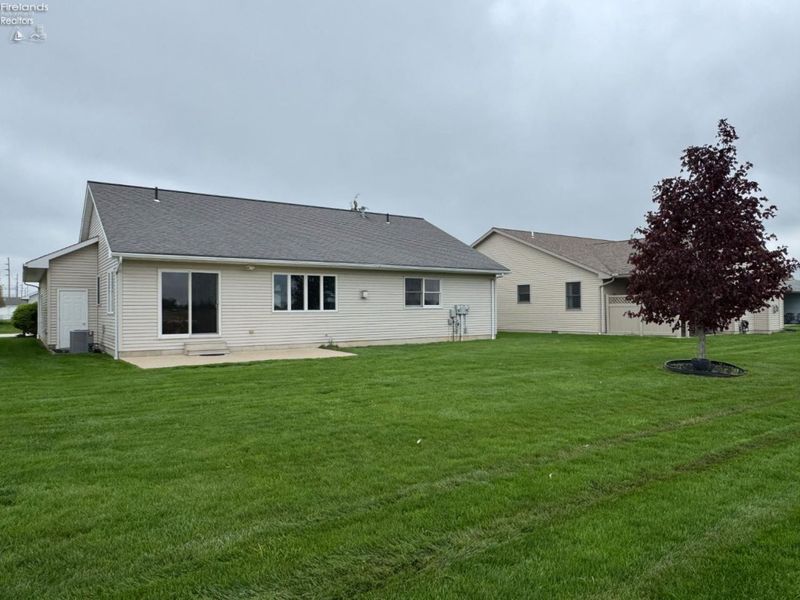 15 Foxrun Drive, Fremont, OH 43420 Photo 49