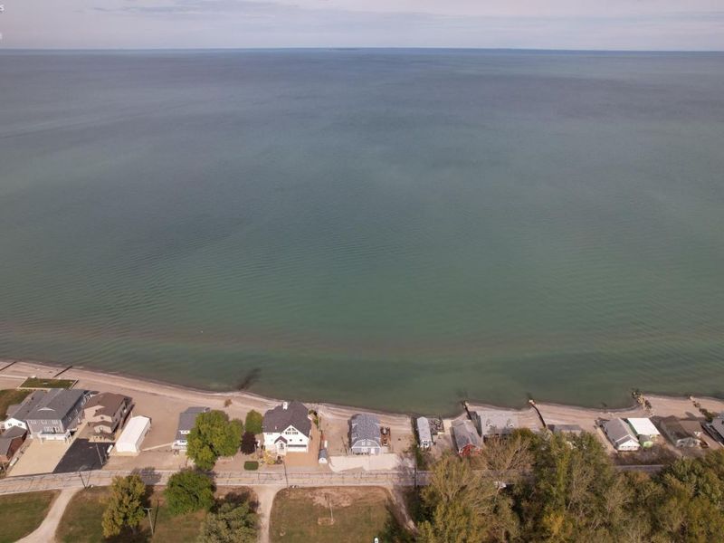 9881 W Locust Point Road, Oak Harbor, OH 43449 Photo 10