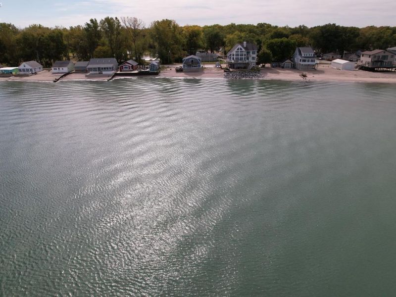 9881 W Locust Point Road, Oak Harbor, OH 43449 Photo 14