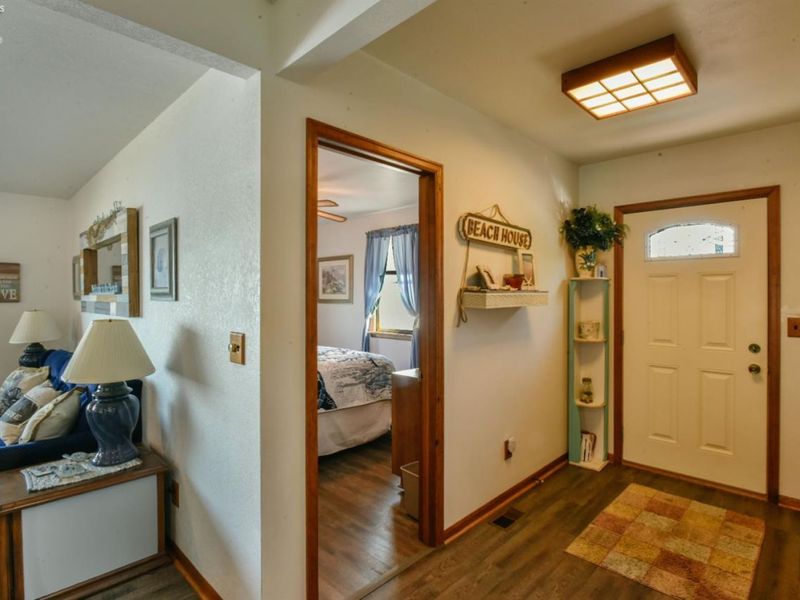 9881 W Locust Point Road, Oak Harbor, OH 43449 Photo 18