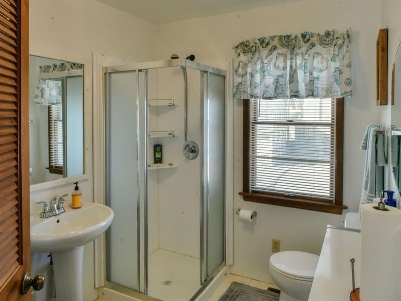9881 W Locust Point Road, Oak Harbor, OH 43449 Photo 27