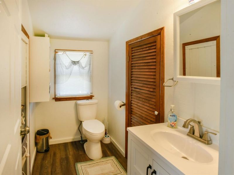 9881 W Locust Point Road, Oak Harbor, OH 43449 Photo 37