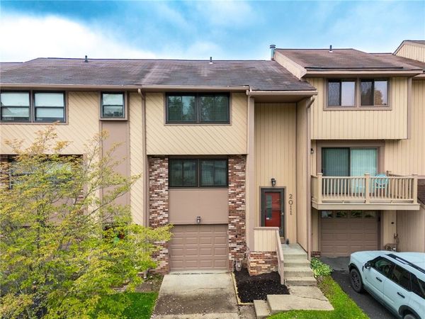 2011 Clearfork Rd, Bridgeville, PA 15017