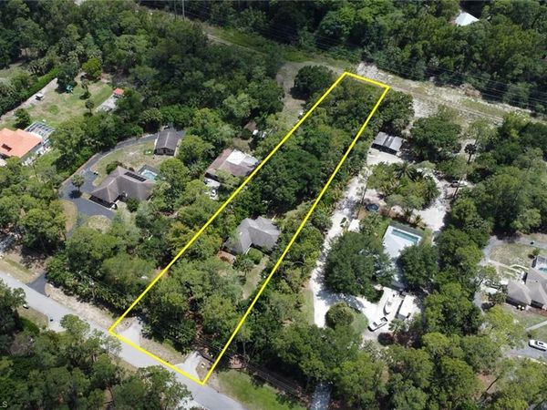 4974 Hawthorn Woods WAY, NAPLES, FL 34116