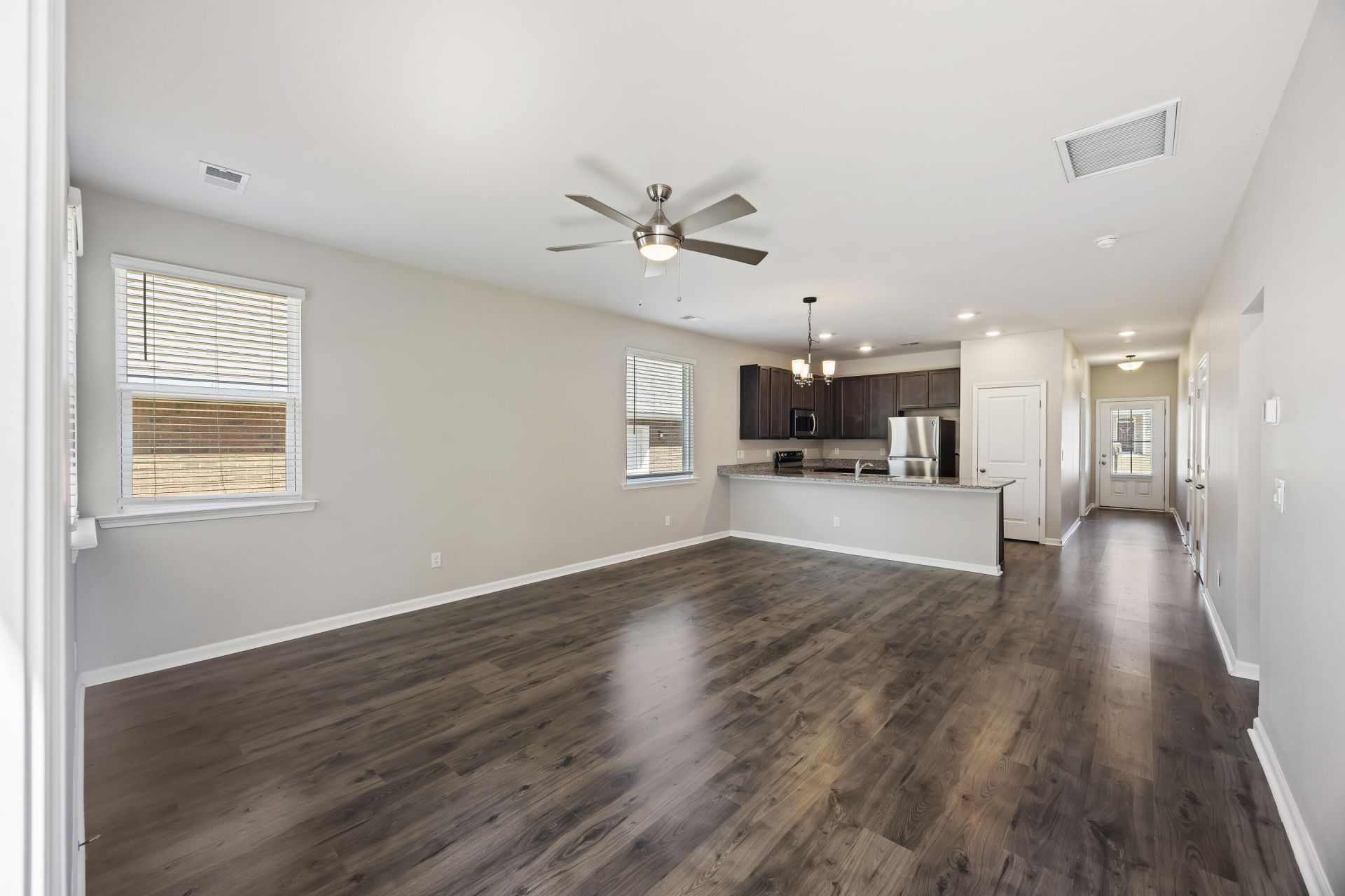 1178 Warrens Way Photo 10