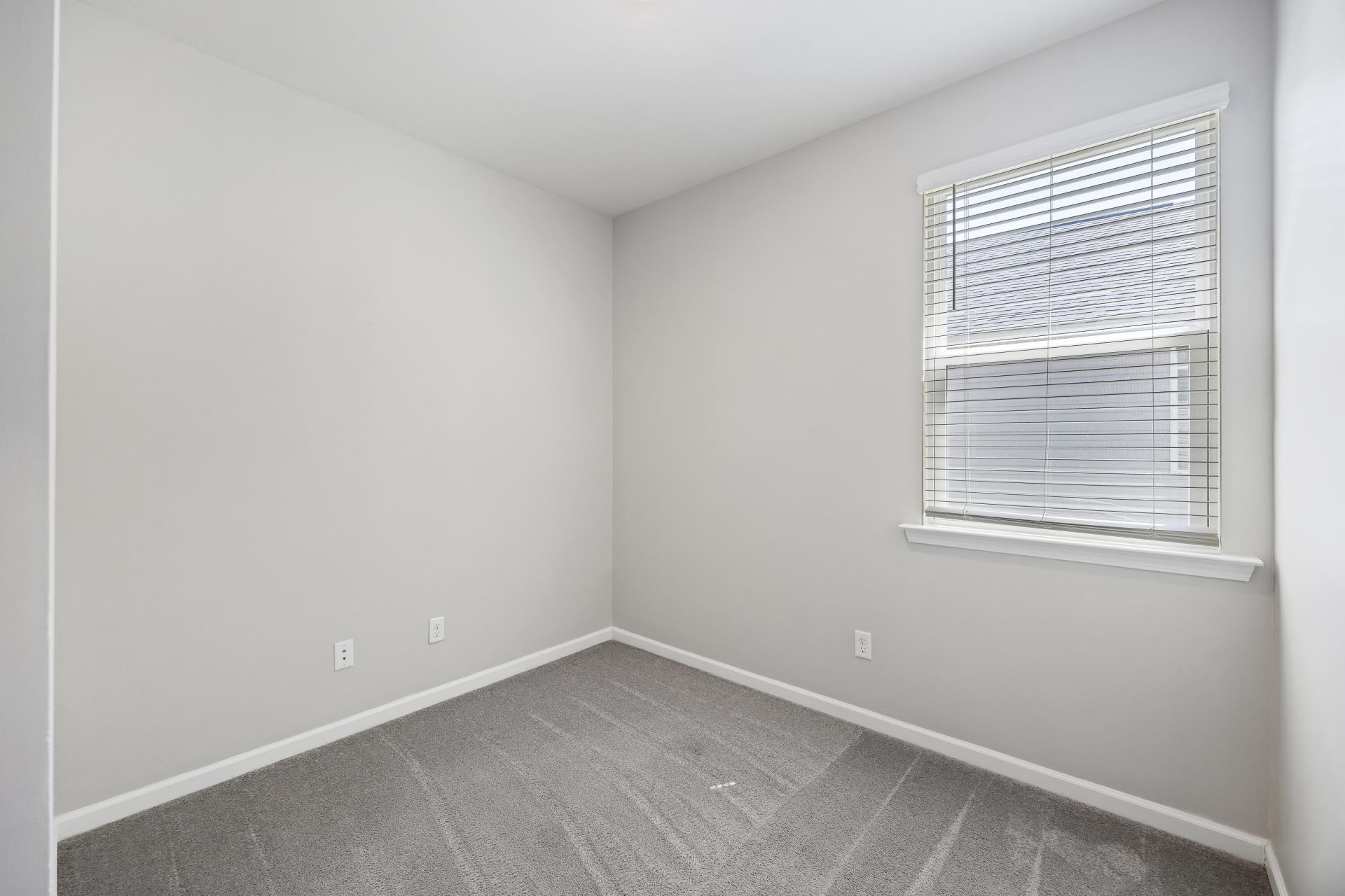 1178 Warrens Way Photo 19