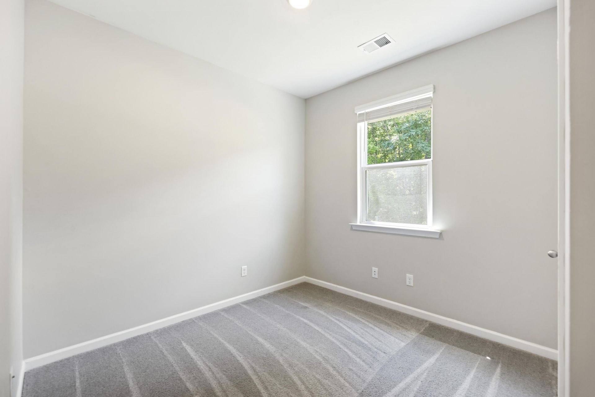1178 Warrens Way Photo 20