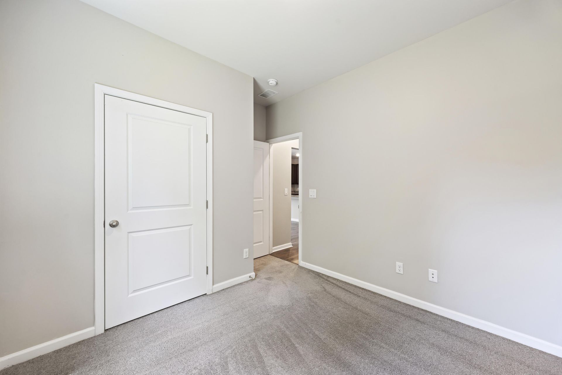 1178 Warrens Way Photo 21
