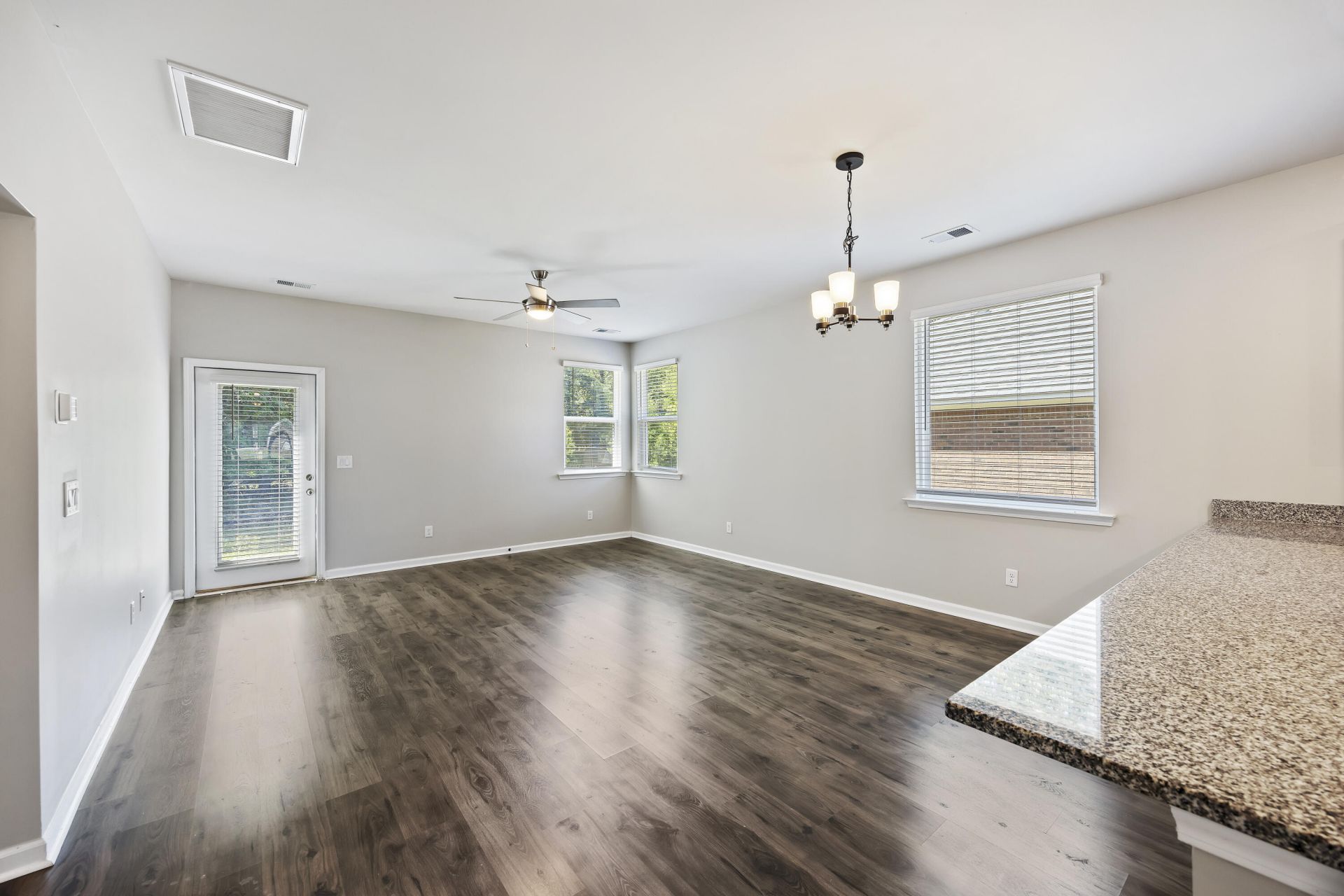 1178 Warrens Way Photo 5