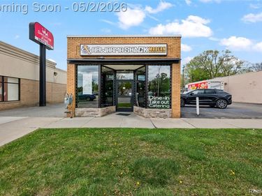 27751 Harper Avenue, St. Clair Shores, MI 48081