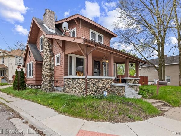 352 N Perry Street, Pontiac, MI 48342