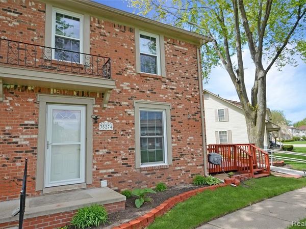35274 Terrybrook Drive, Sterling Heights, MI 48312