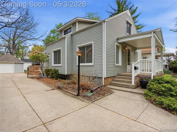 39 Woodward Heights Boulevard, Pleasant Ridge, MI 48069