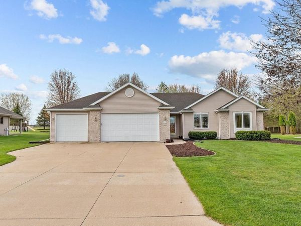 2375 SMOKE TREE ROAD, Neenah, WI 54956