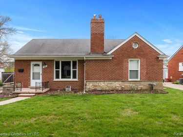 4121 Amherst Road, Royal Oak, MI 48073