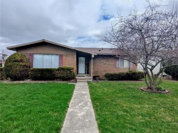 15717 Anthony Street, Romulus, MI 48174