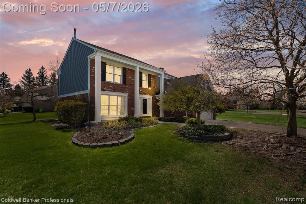 45075 Courtview Trail, Novi, MI 48375 Main Photo