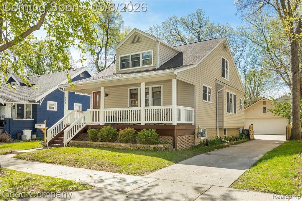621 W Hazelhurst Street, Ferndale, MI 48220 Main Photo