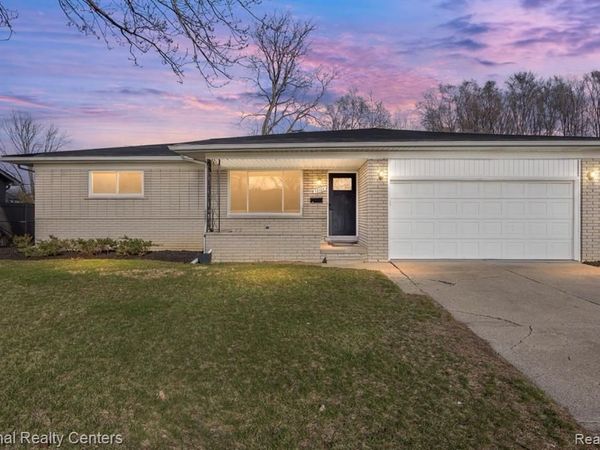 38108 Charwood Drive, Sterling Heights, MI 48312