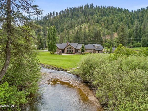 1990 S GATEWAY RANCH RD , Coeur d'Alene, ID 83814