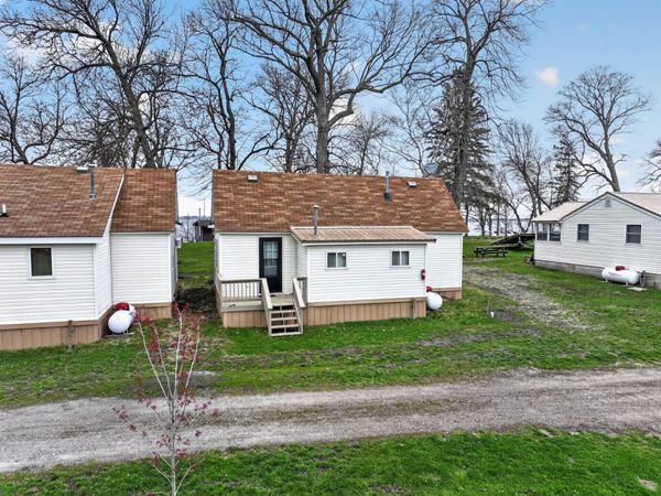 #5 Lake St E, Osakis, MN 56360