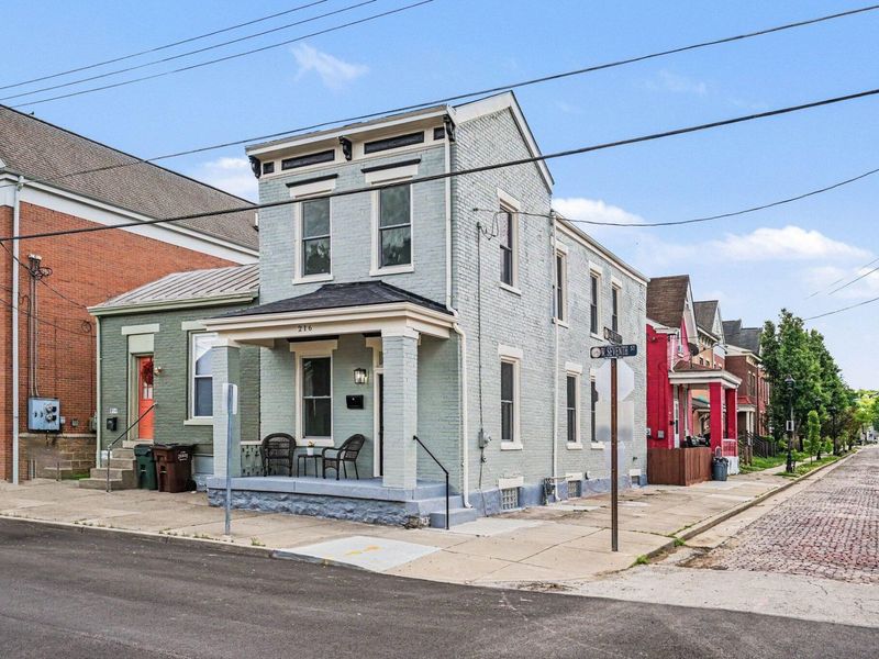 216 W 7th Street, Newport, KY 41071 Photo 2