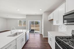 232 Horatio Lane  photo 4