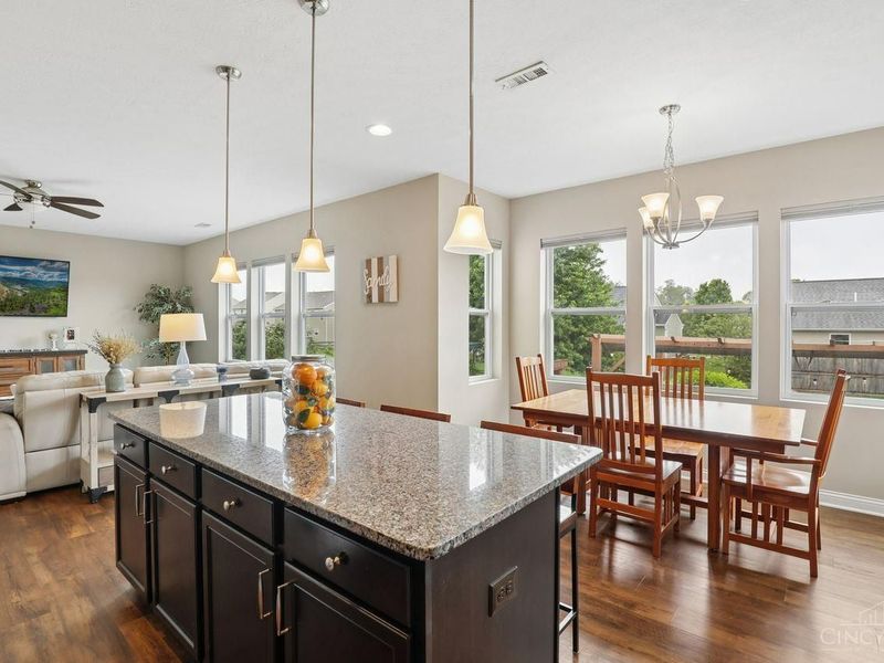 616 Haybrooke Drive, Hamilton Twp, OH 45039 Photo 14