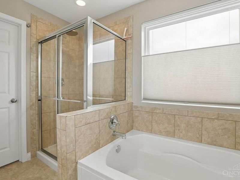 616 Haybrooke Drive, Hamilton Twp, OH 45039 Photo 34
