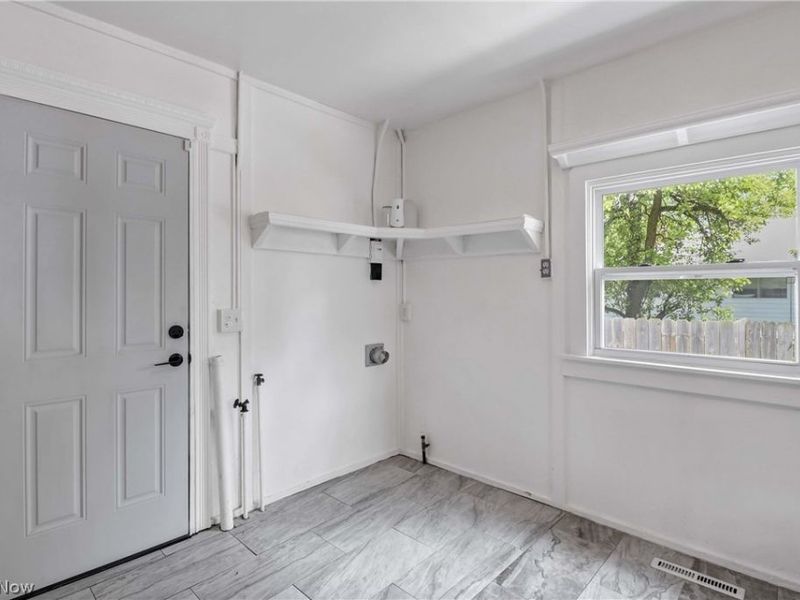 12506 Kirton Avenue, Cleveland, OH 44135 Photo 14