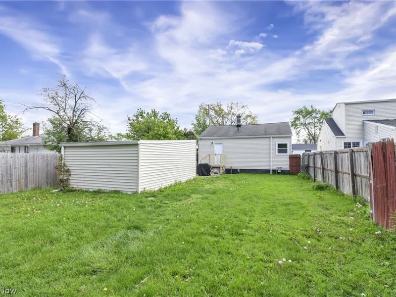 12506 Kirton Avenue, Cleveland, OH 44135 Photo 27