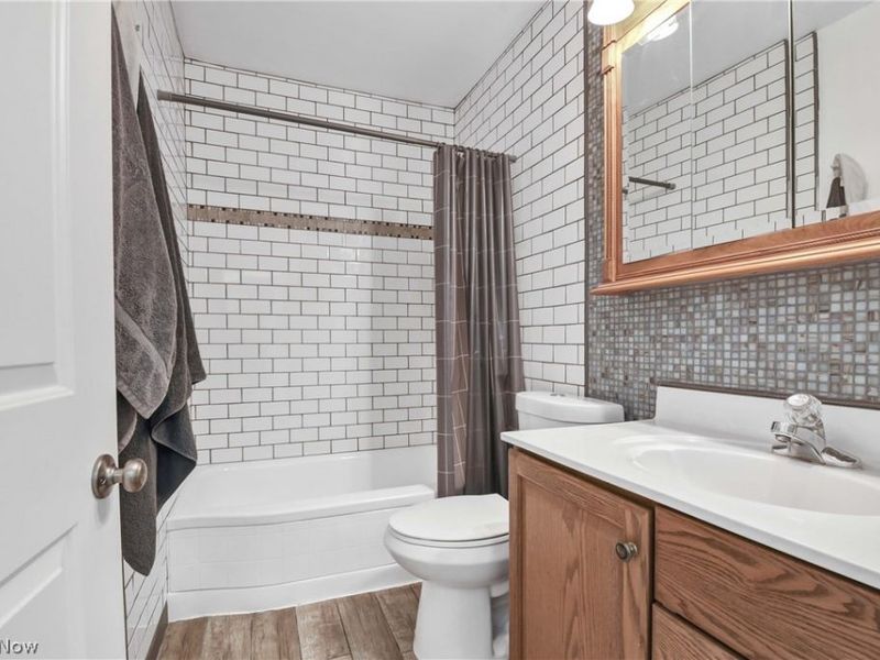 12506 Kirton Avenue, Cleveland, OH 44135 Photo 3