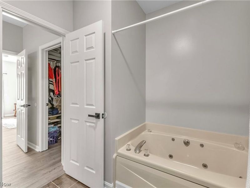 7468 Dyke Avenue, North Ridgeville, OH 44039 Photo 15