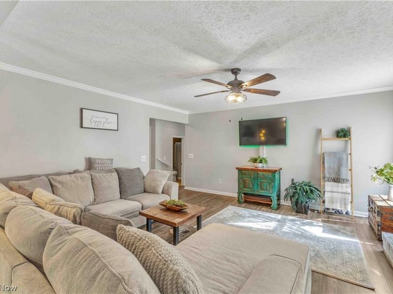 7468 Dyke Avenue, North Ridgeville, OH 44039 Photo 5