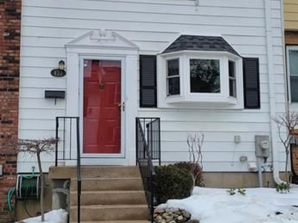423 N MOUNT VERNON CIRCLE , BENSALEM, PA 19020