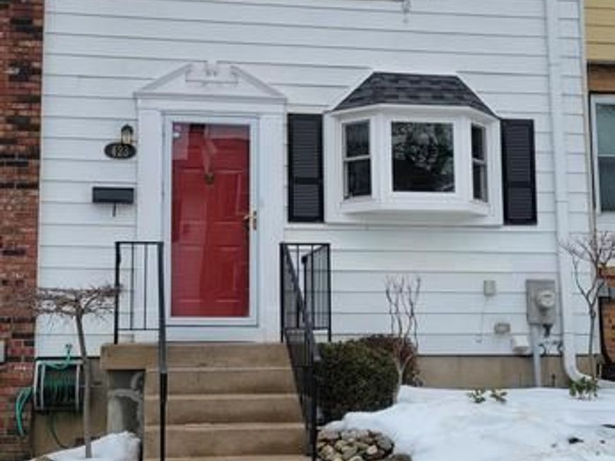 423 N Mount Vernon Circle, Bensalem, PA 19020 Main Photo