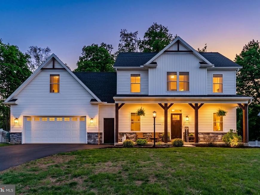 228 Parkway Drive, Mount Holly Springs, PA 17065 Main Photo