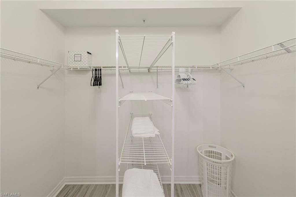410 Bayfront Pl , Unit 2204, Naples, FL 34102 Photo