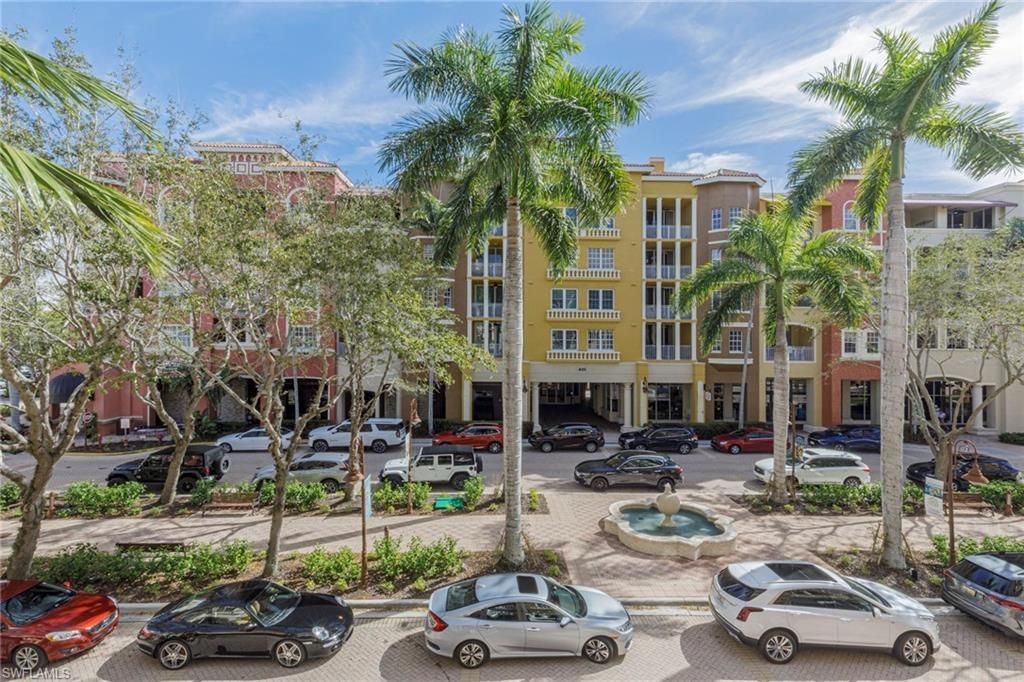 410 Bayfront Pl , Unit 2204, Naples, FL 34102 Photo