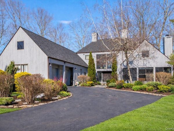 20 Ponds Lane , Purchase, NY 10577