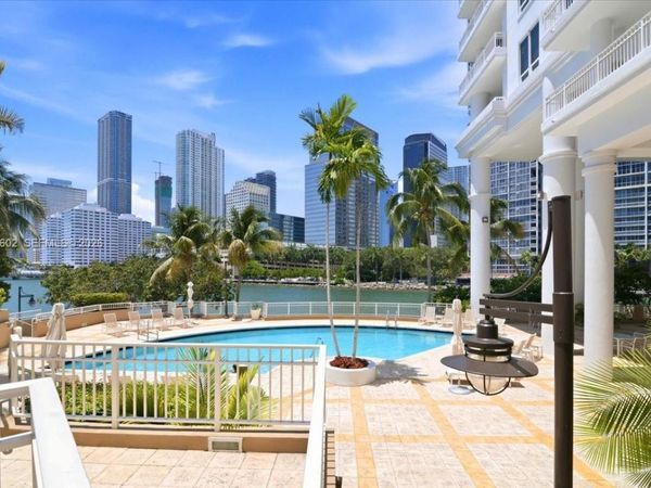 801 Brickell Key Blvd, Unit 409, Miami, FL 33131