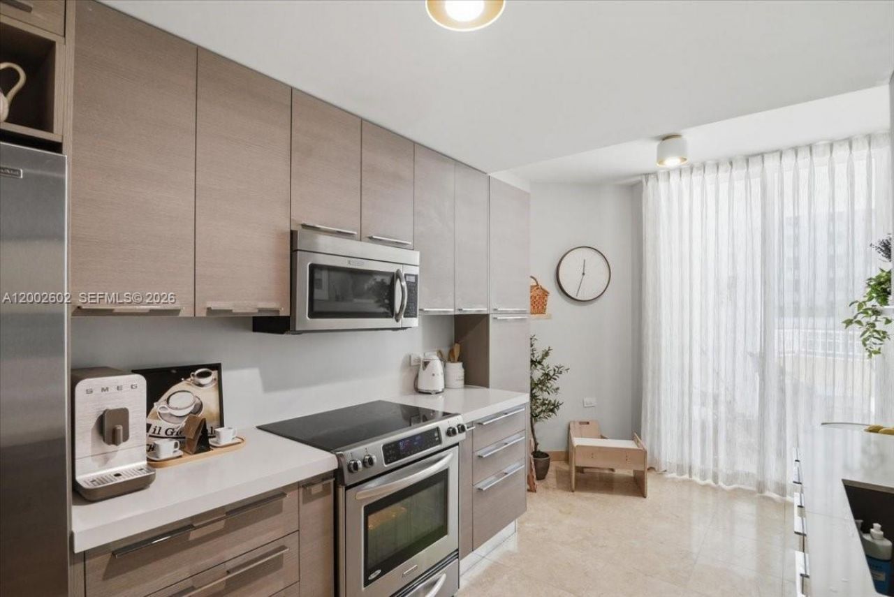 801 Brickell Key Blvd, Unit 409, Miami, FL 33131 Photo