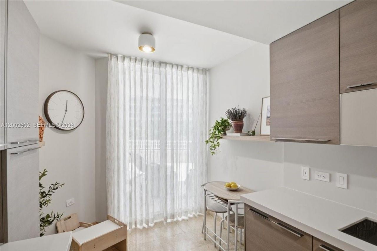 801 Brickell Key Blvd, Unit 409, Miami, FL 33131 Photo