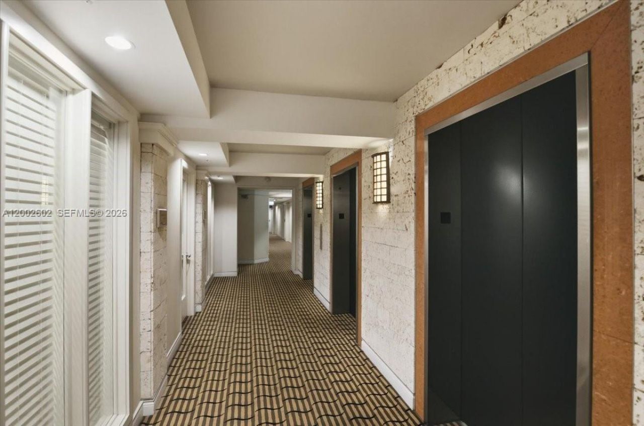 801 Brickell Key Blvd, Unit 409, Miami, FL 33131 Photo