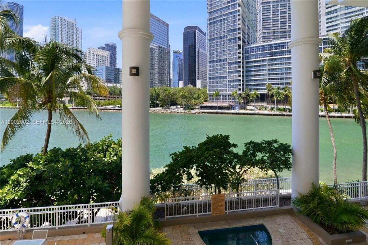 801 Brickell Key Blvd, Unit 409, Miami, FL 33131 Photo