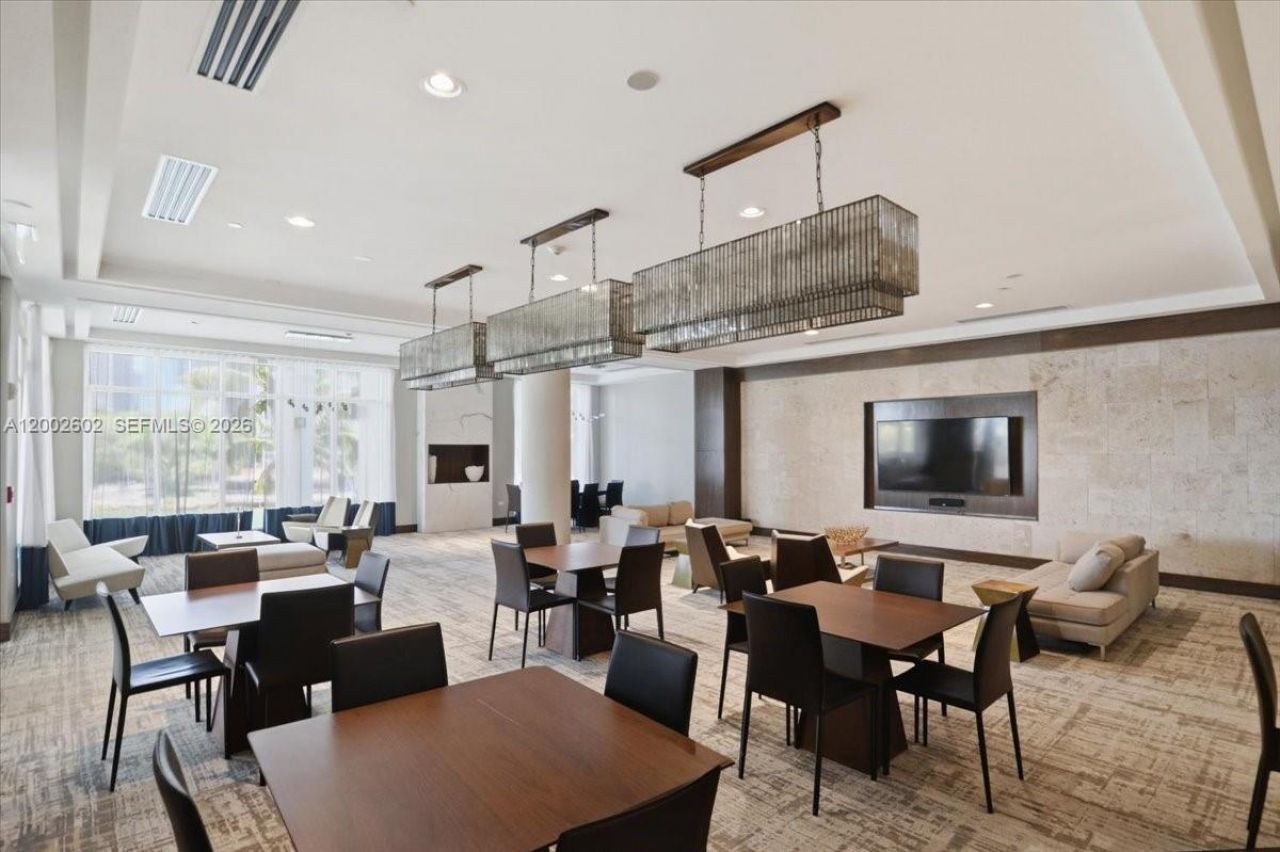 801 Brickell Key Blvd, Unit 409, Miami, FL 33131 Photo
