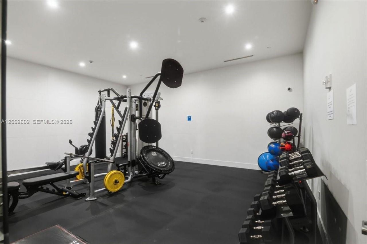 801 Brickell Key Blvd, Unit 409, Miami, FL 33131 Photo