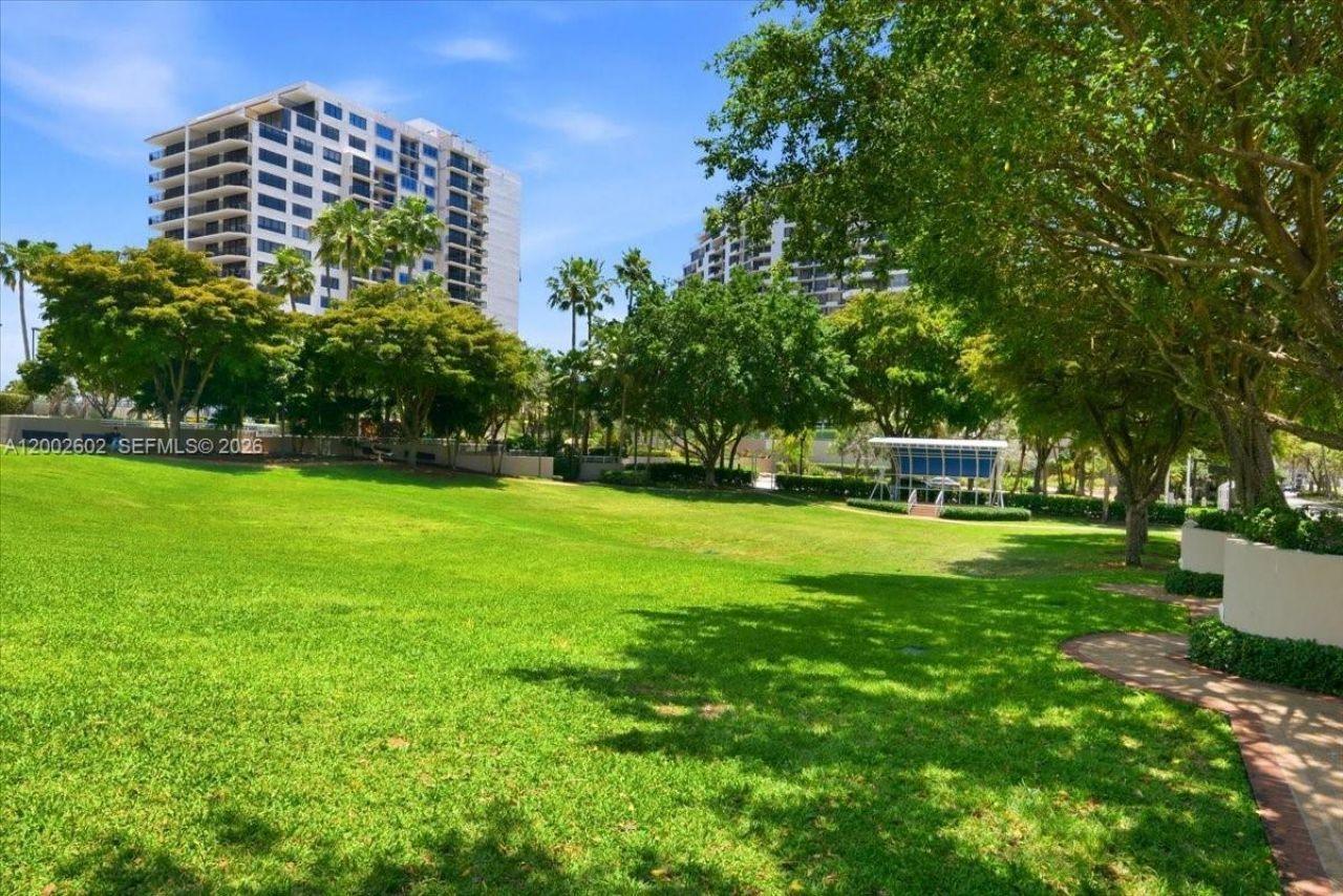 801 Brickell Key Blvd, Unit 409, Miami, FL 33131 Photo