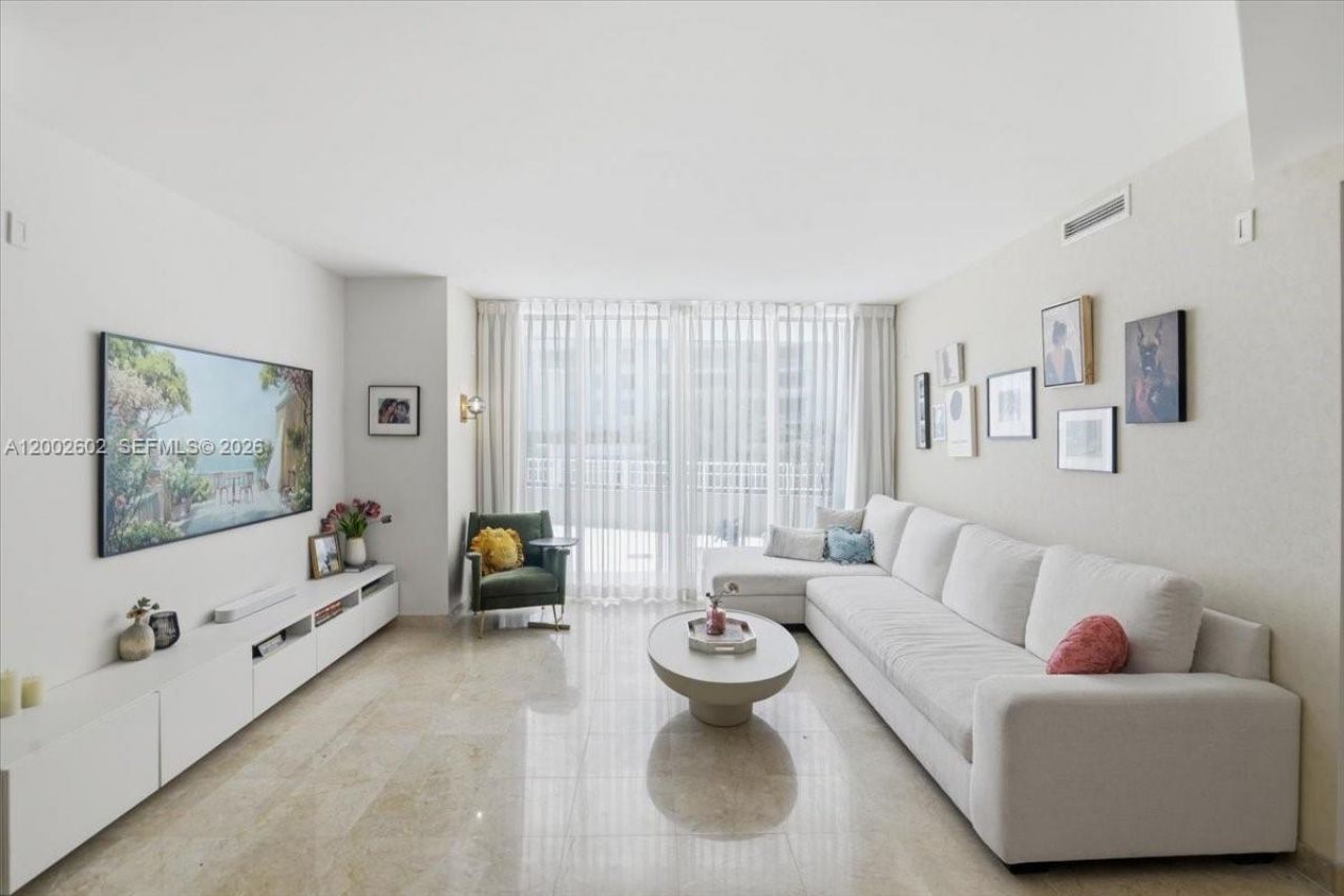 801 Brickell Key Blvd, Unit 409, Miami, FL 33131 Photo